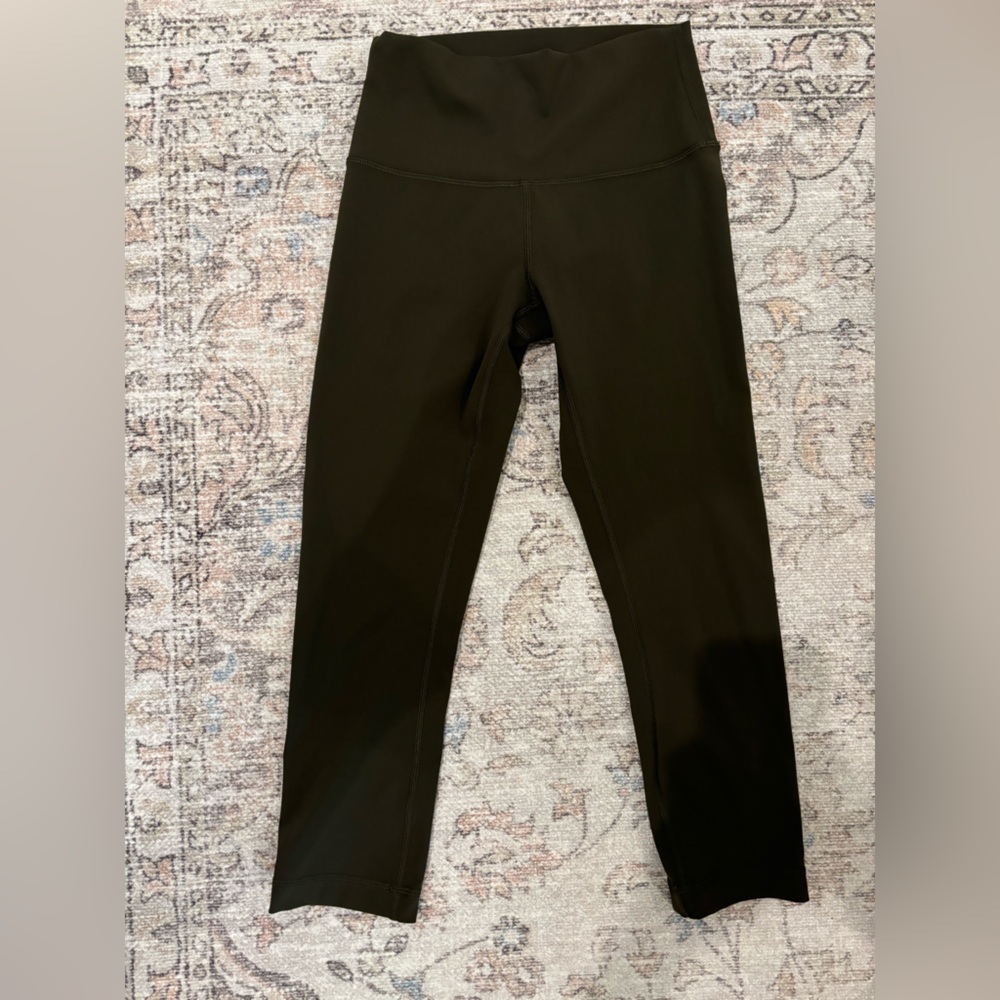 Lululemon wonder under high -rise leggings 21 inches in dark olive